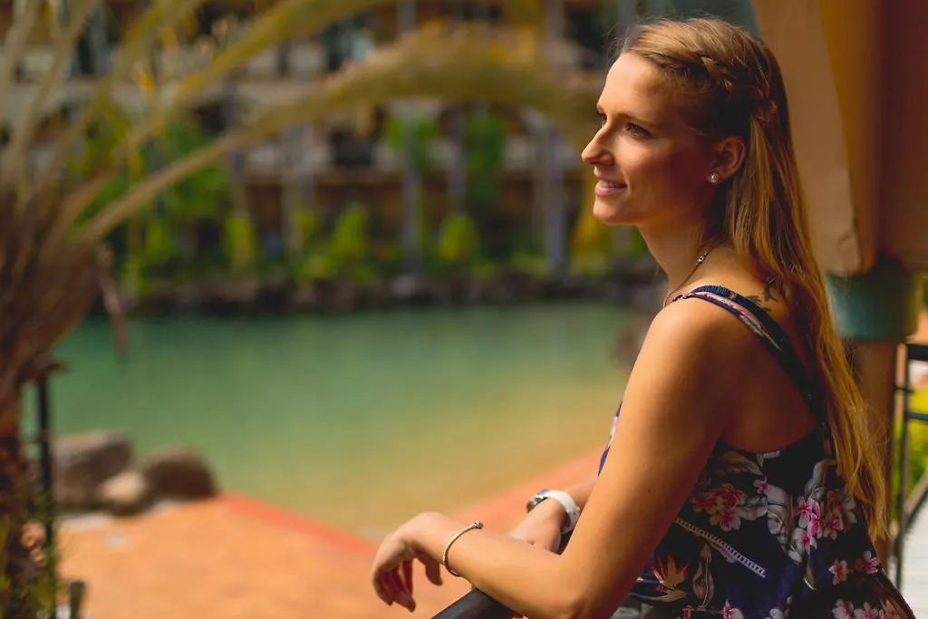 **** Semesteranläggning (resort) Palm Royale Cairns Hotell Australien